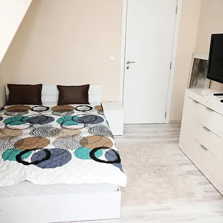 Apartament бисер 2023