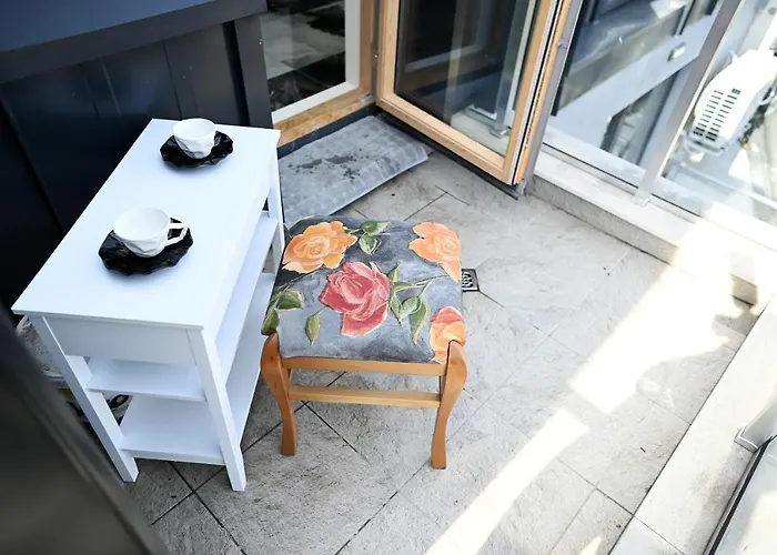 бисер 2023 Апартаменты